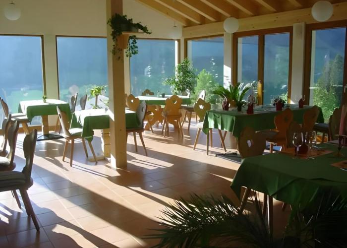 Hotel Cuntera