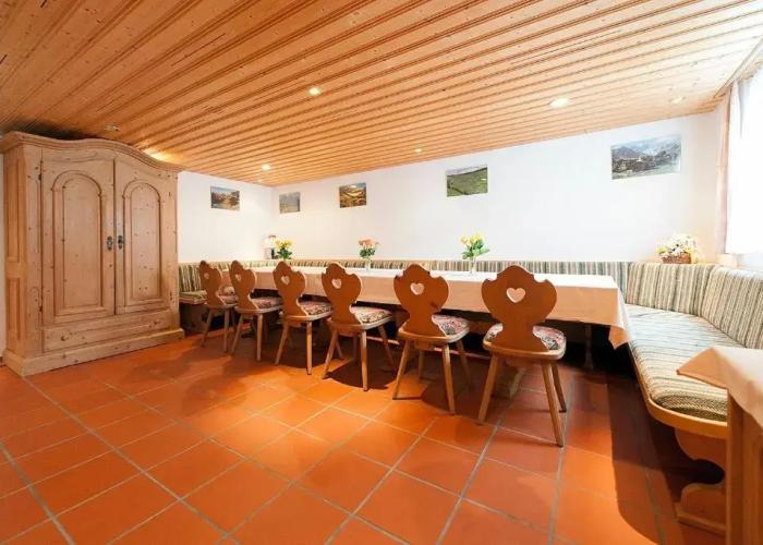 Hotel Cuntera