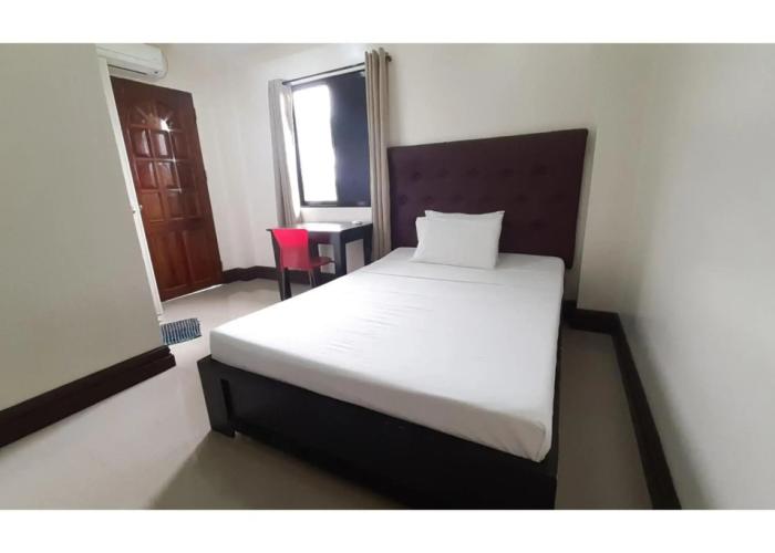 Adelaida Pensionne Hotel