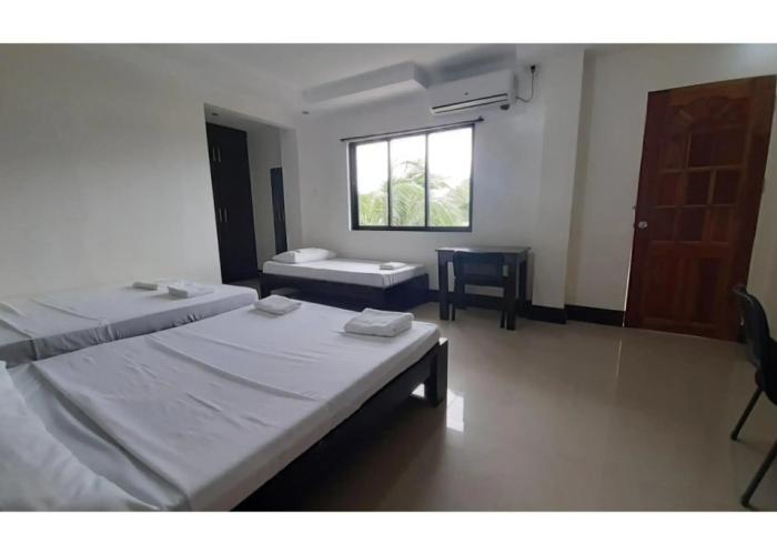 Adelaida Pensionne Hotel