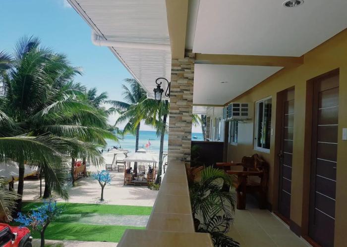 Jelly's Haven Resort