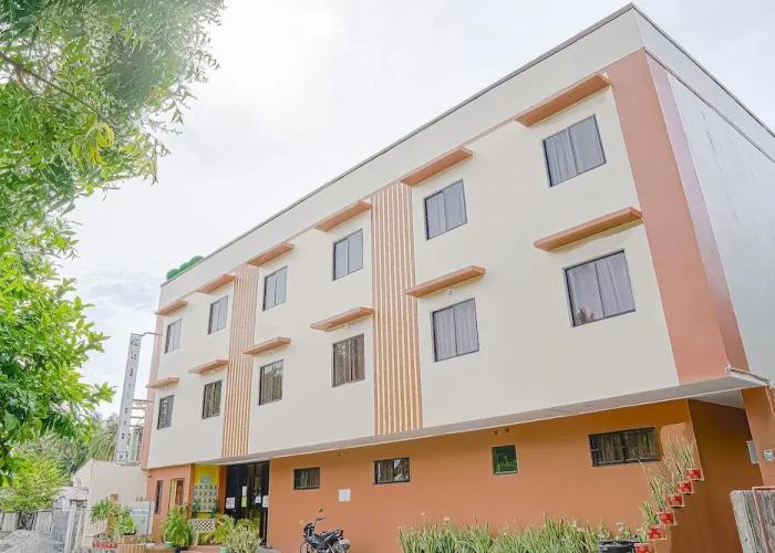 OYO 592 La Briana Guest House