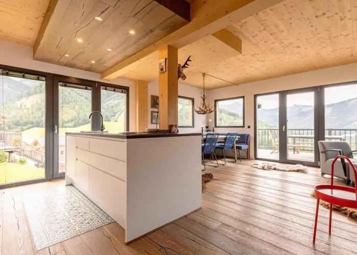 Superior Chalet in Hohentauern Near Ski-slope