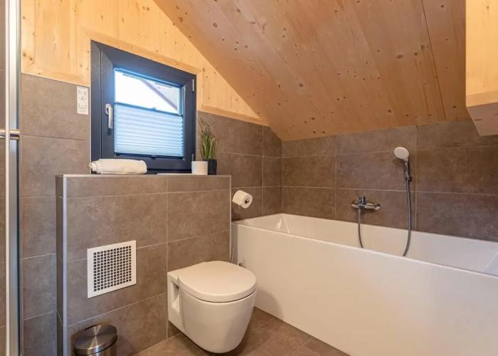 Beautiful Chalet Near Ski-lift