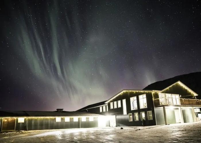 Farmhotel Efstidalur