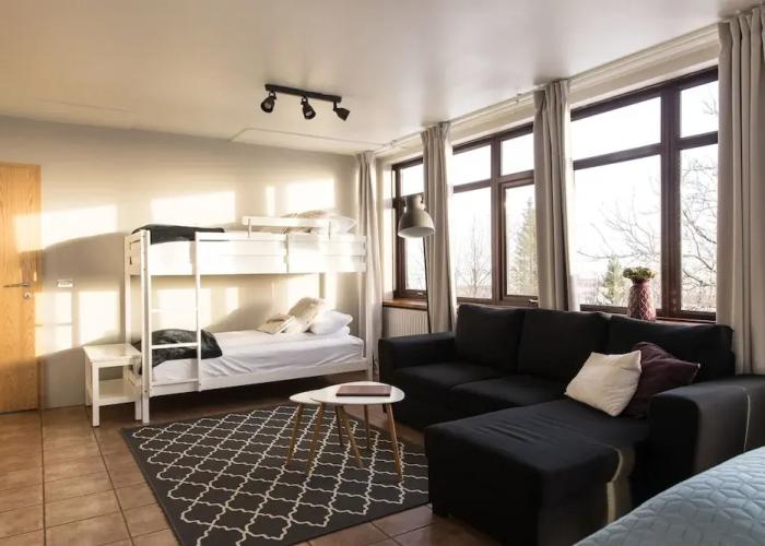 Farmhotel Efstidalur