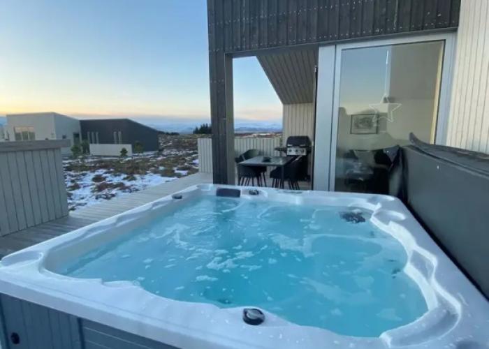 Kerbyggd: Luxury House and Cottage in Golden Circle