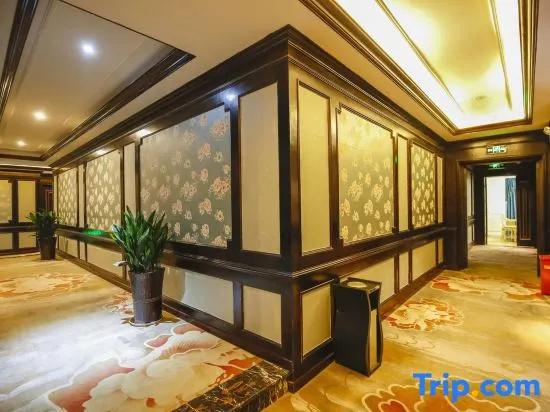 Meishan Yichuan Earl Hotel (Meishan East Railway Station Wanda Plaza)