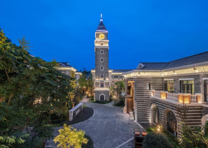Hotel Indigo Heilong Lake by IHG