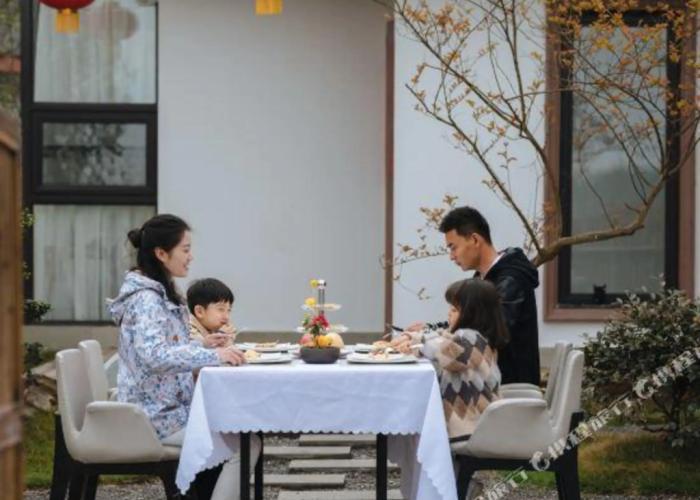 Ayard of Chan Hotel