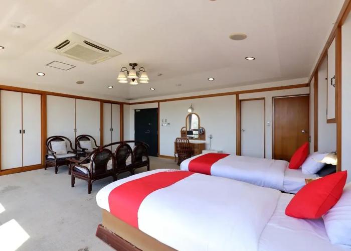 Oyo 44595 New World Hotel