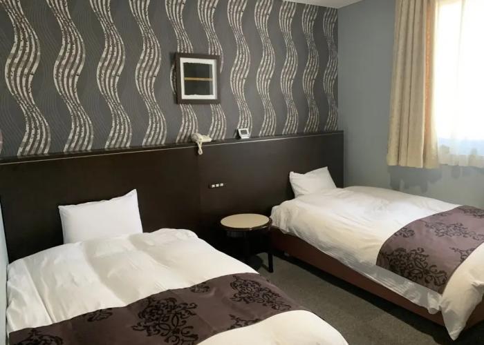 Business Hotel Shirasagi