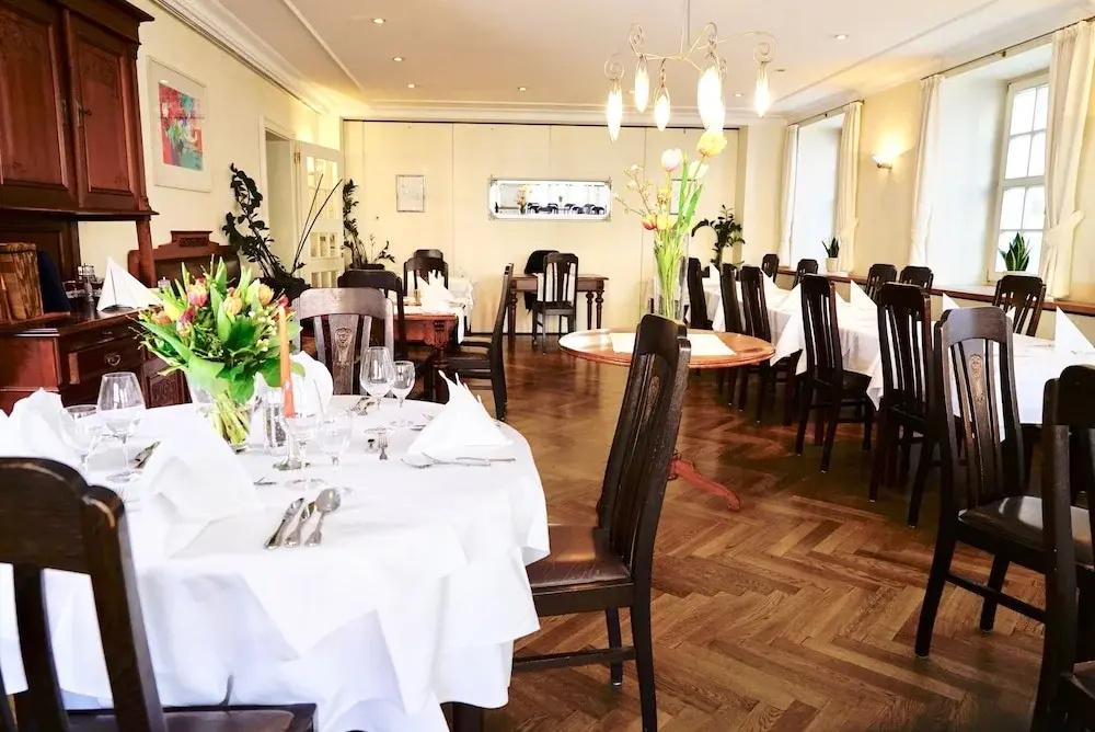 фото Hotel Alte Post