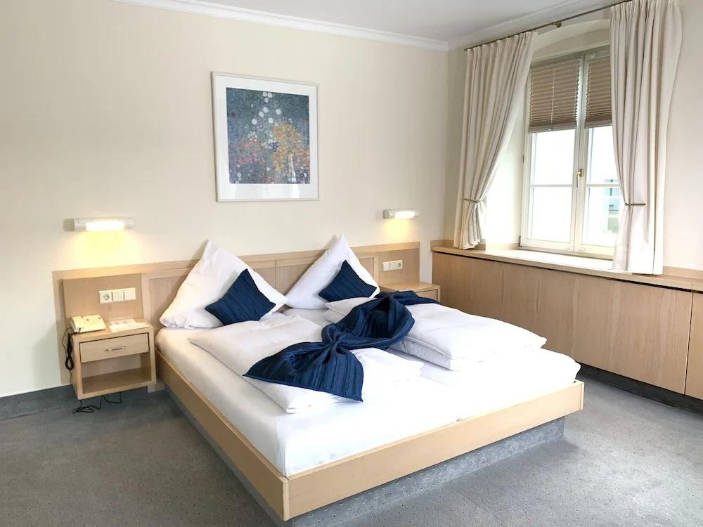 фото Hotel Alte Post