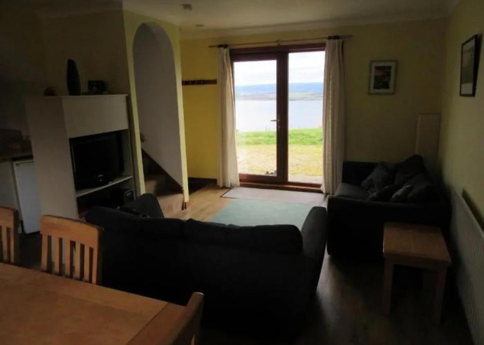 Osprey, Longhouse Cottages