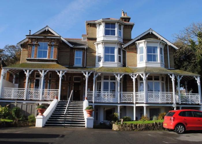 The Belmont Hotel