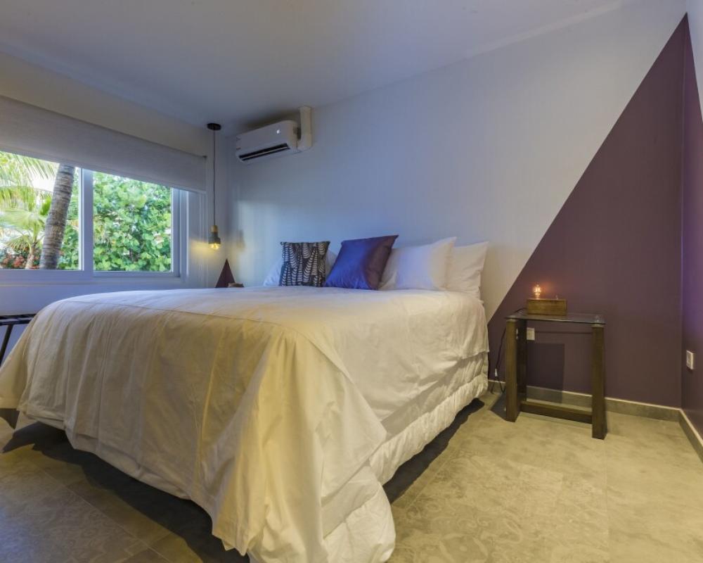 Boca Catalina Modern Villa