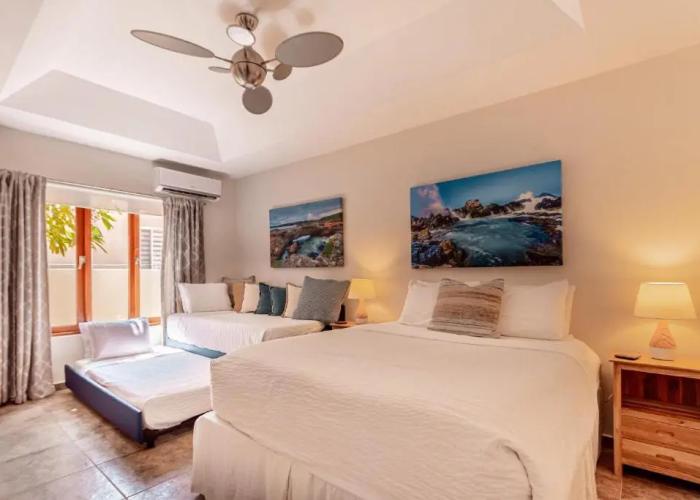 New! Ocean View With Rooftop Terrace in Malmok!