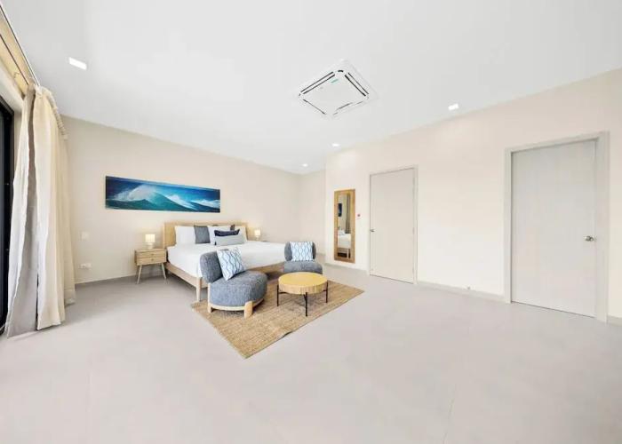 Catalina Residence Apt 3 - L.g. Smith Boulevard 546-j