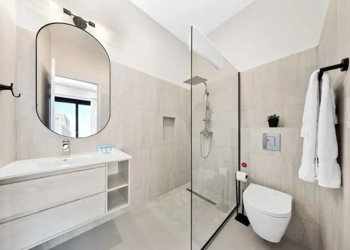 Catalina Residence Apt 3 - L.g. Smith Boulevard 546-j