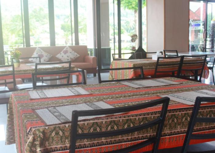 Saranya River House