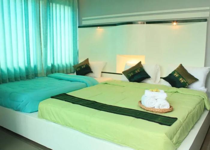 Saranya River House