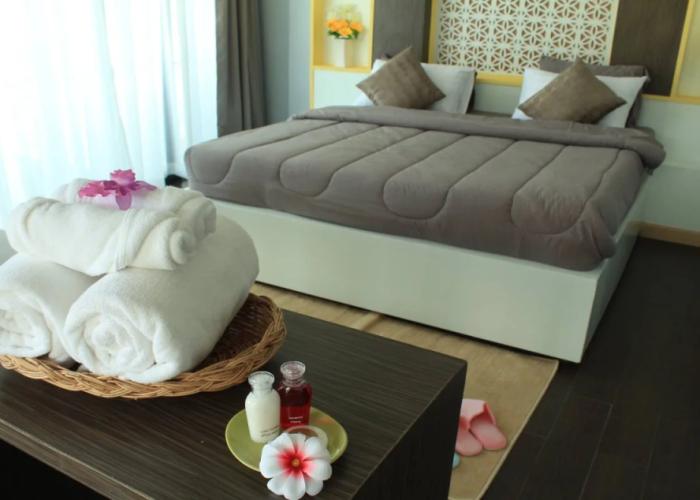 Saranya River House