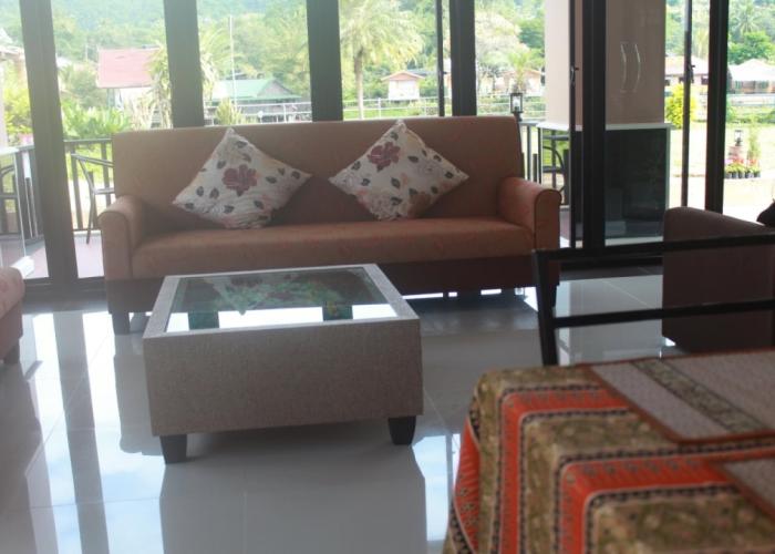 Saranya River House