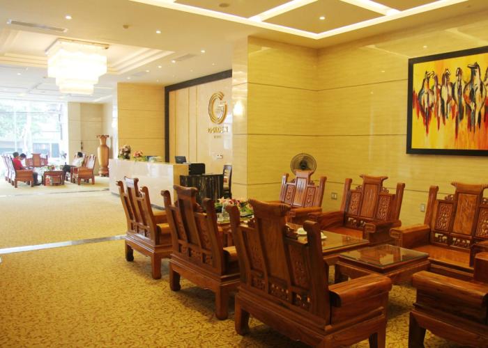 Golden Hotel