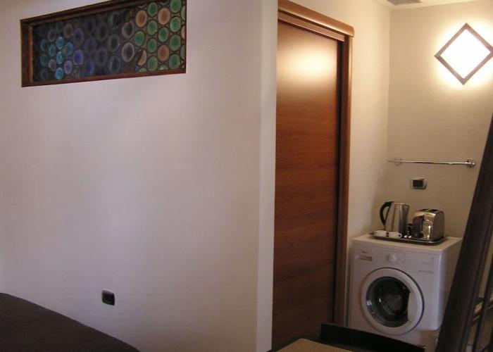 Art Transparent B&B