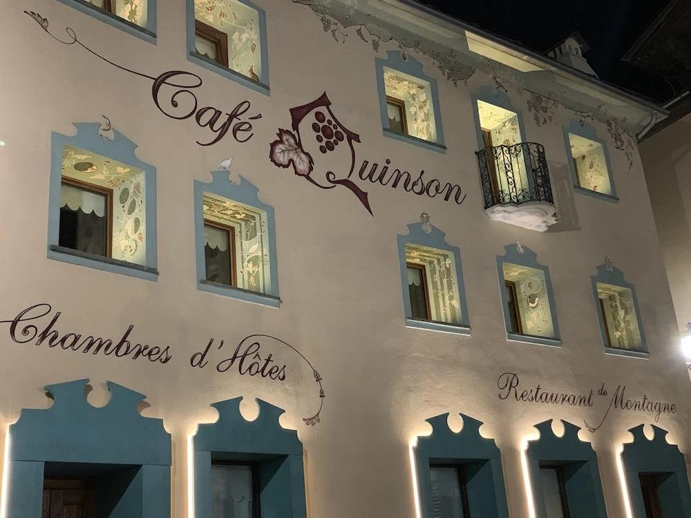 Café Quinson Relais de Charme