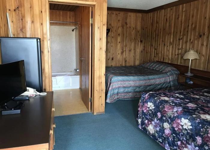 Glacier View Inn