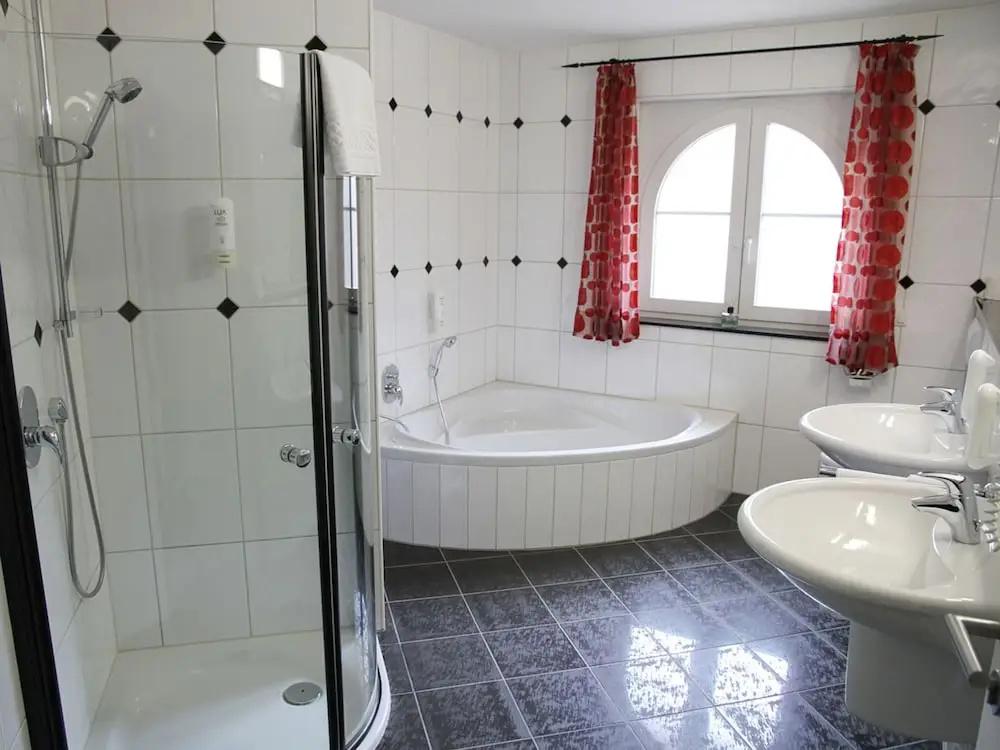 фото Hostellerie Bacher GmbH