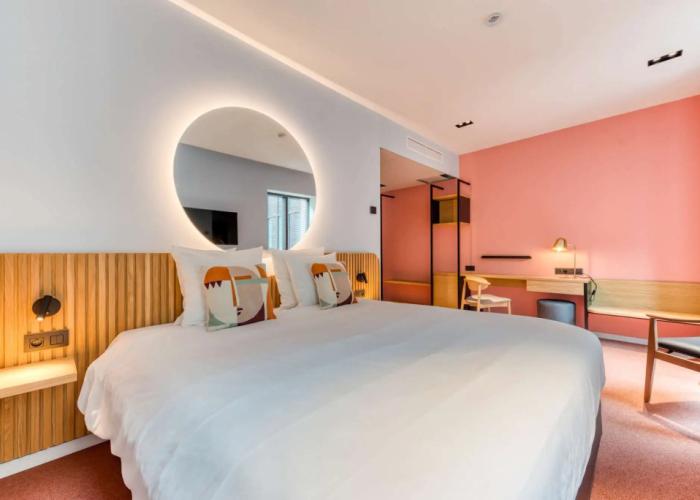 Mah Hotel