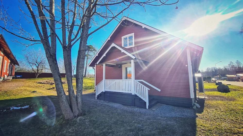 Orrefors Vandrarhem - Hostel