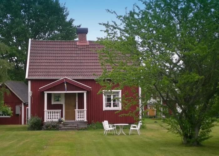4 Person Holiday Home in Gullspang-by Traum