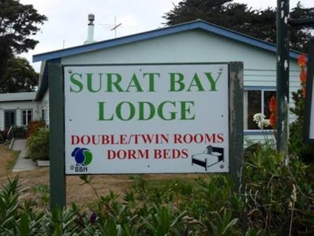 Surat Bay Lodge & Backpackers Hostel