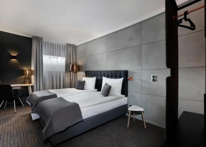 Hotel Link