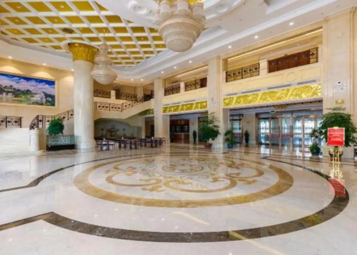 Vienna International Hotel (Daxin Detian Square)