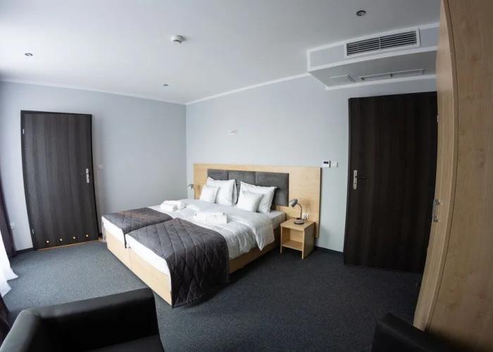 Seven Hotel