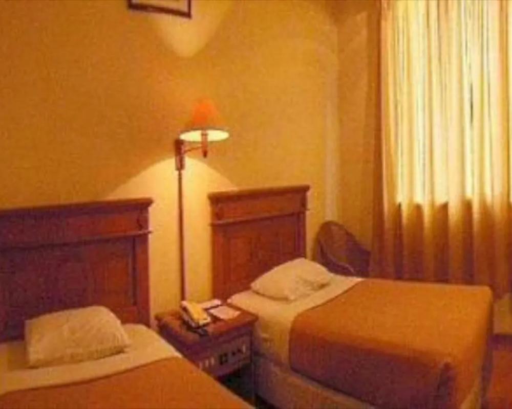 фото Amans Hotel