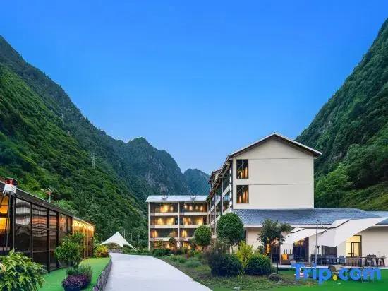 Bipeng Xiaoyue Hotel
