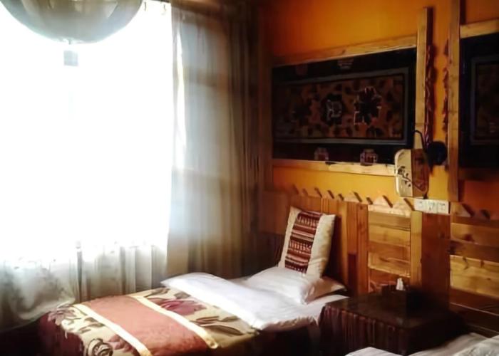 Amdo Coffee House Inn