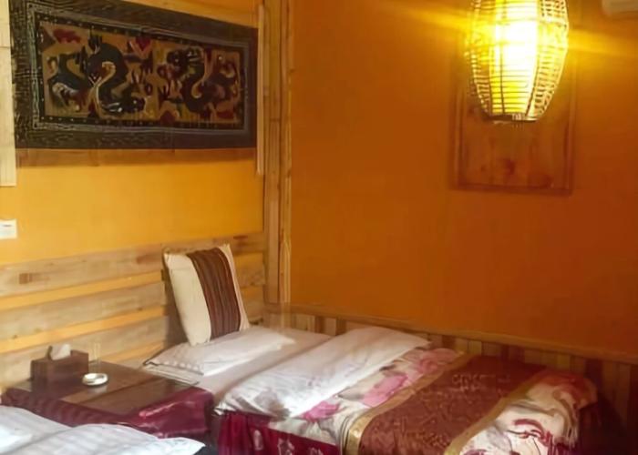 Amdo Coffee House Inn