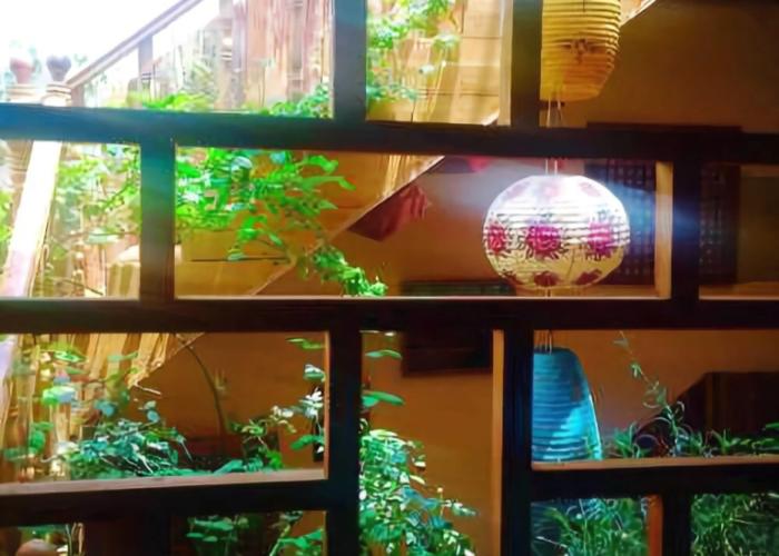 Amdo Coffee House Inn