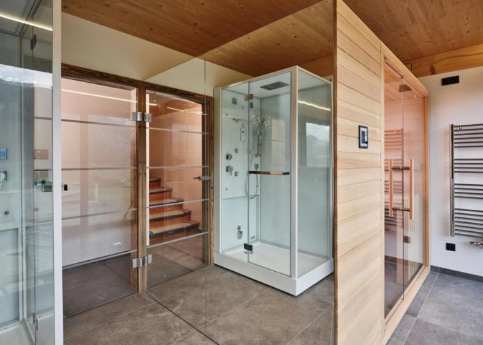 Luxury Chalet With Pool and Sauna Near Ski Lift