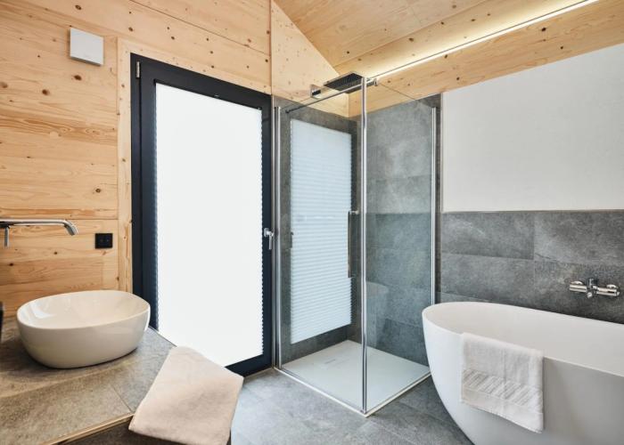 Luxury Chalet With Pool and Sauna Near Ski Lift