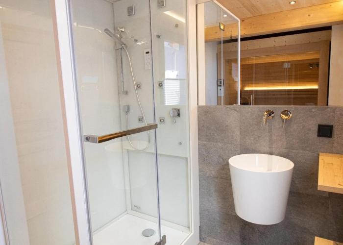 Spacious Apartment With Sauna