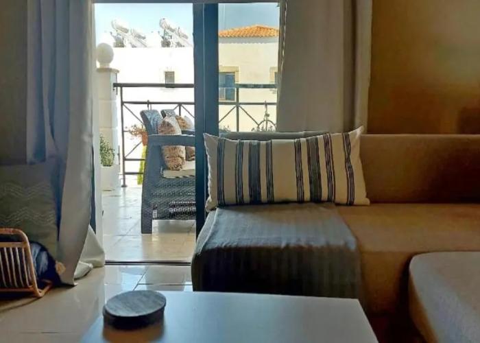 Paramount Gardens Resorts C202