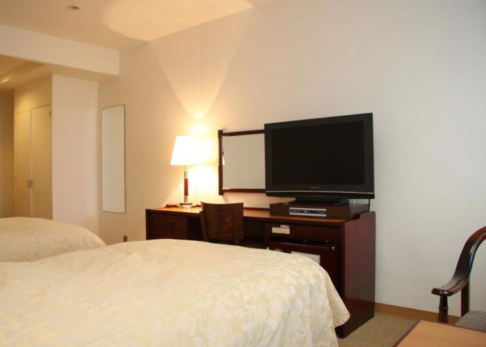Okazaki New Grand Hotel